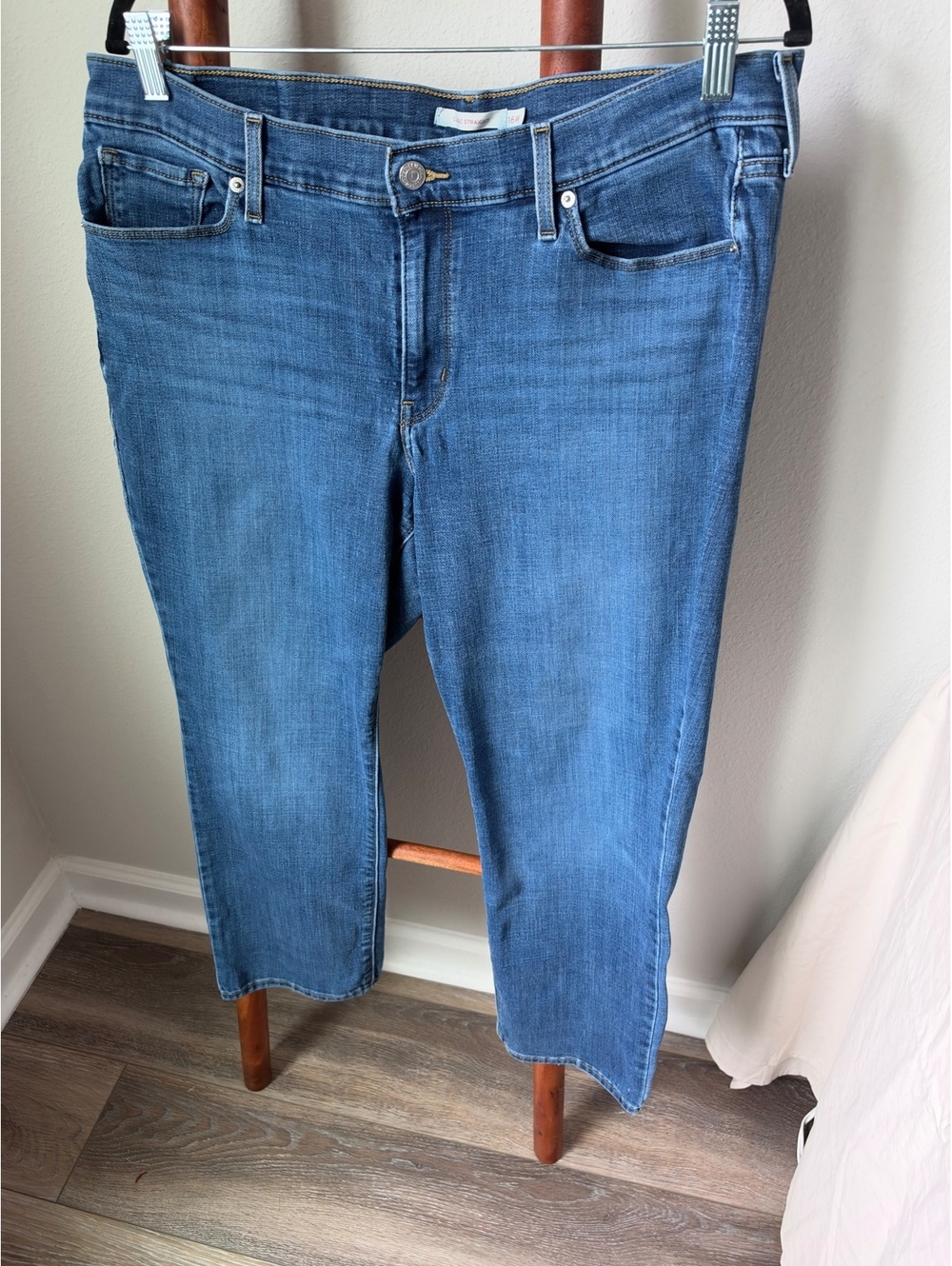 Levi's Classic Straight Blue Denim Jeans Size 16W
